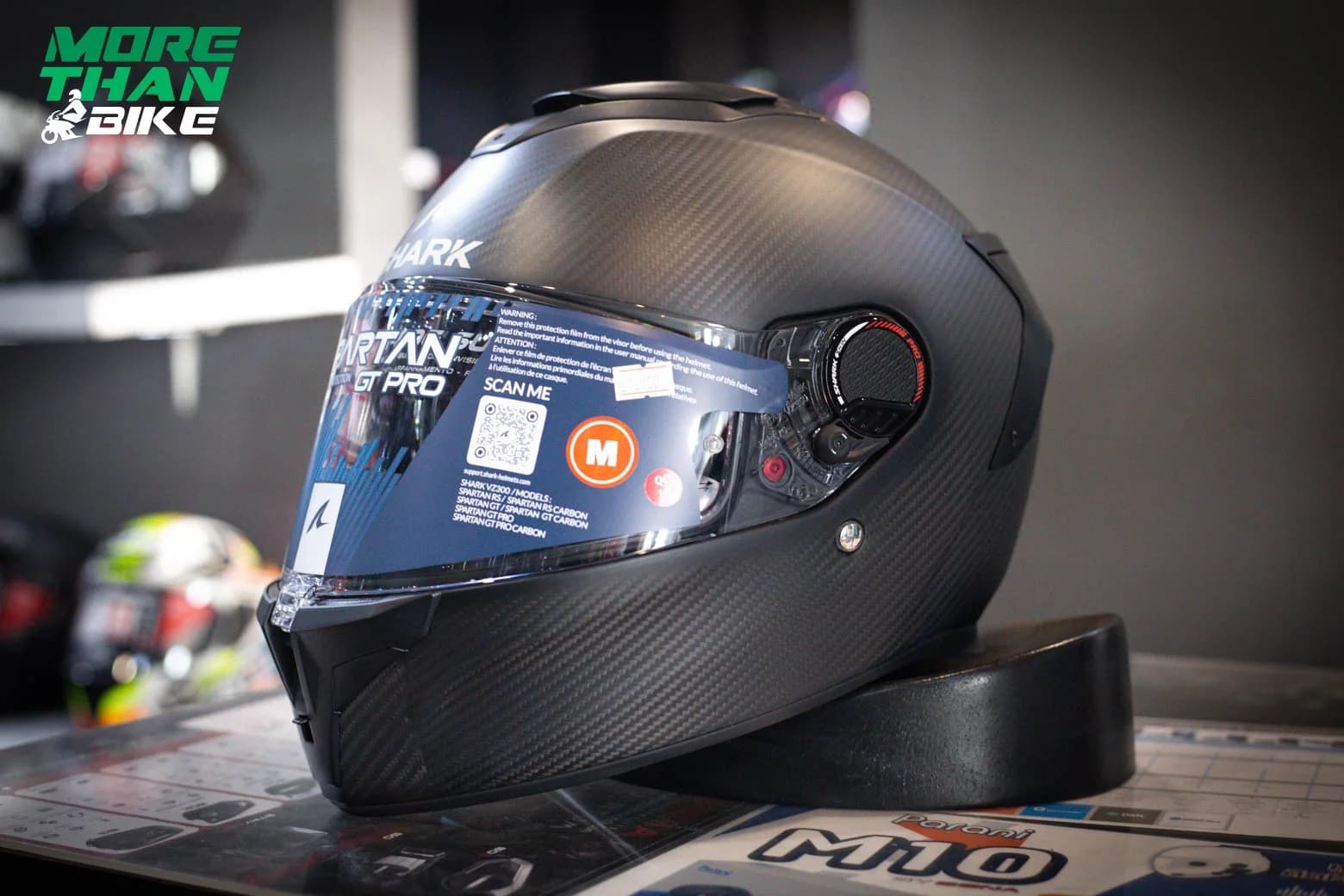 หมวกกันน็อค Shark รุ่น Spartan GT Pro ลาย Carbon DMA (สีด้าน)
