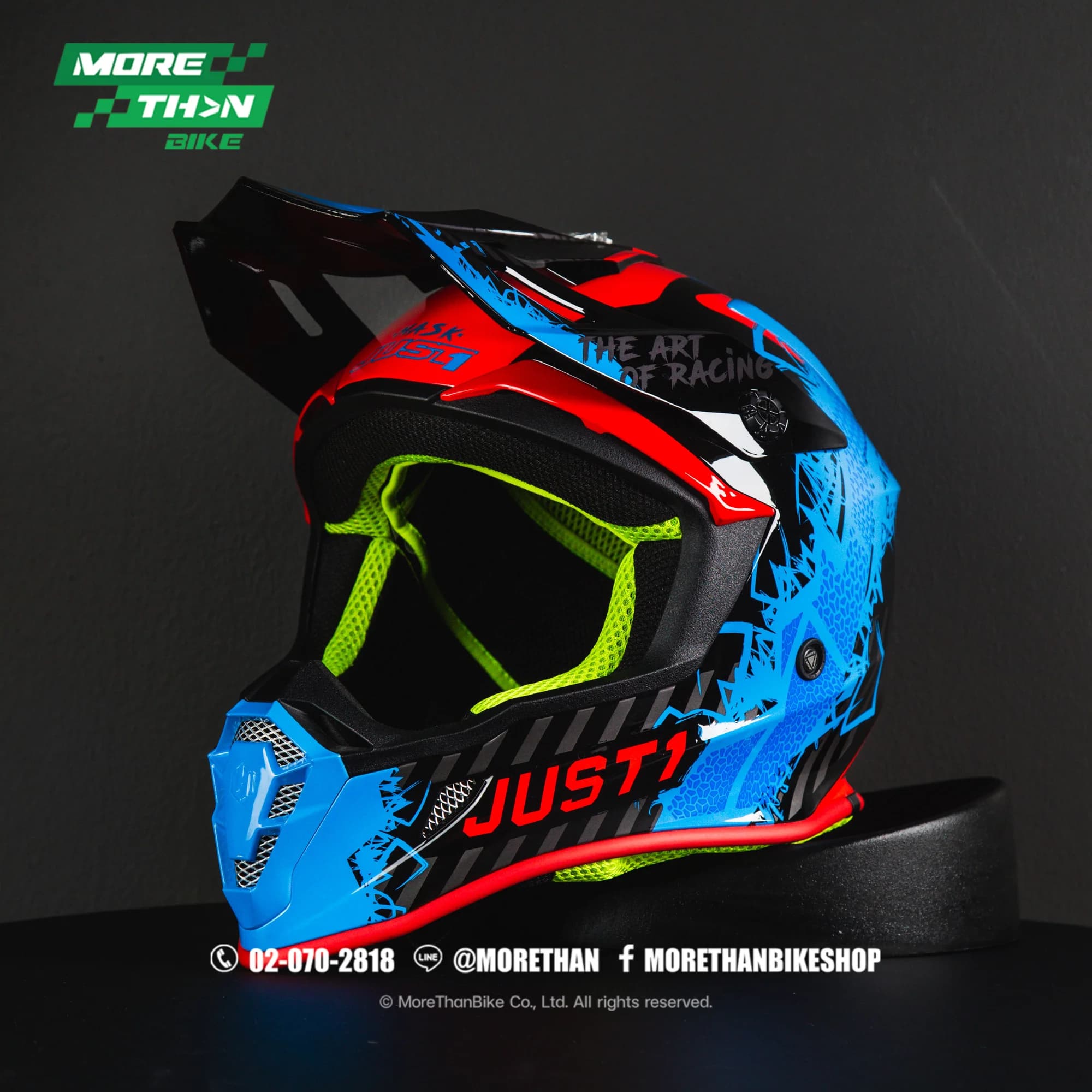 หมวกกันน็อควิบาก JUST1 รุ่น J38 ลาย Mask Blue/Red/Black Gloss